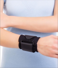 SRT202 MANU AKTIV PLUS, ORTEZÄ‚ DE ÃŽNCHEIETURA MÃ‚INII MOBILÄ‚